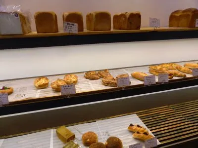 一宮市のパン BoulangerieAVEC アヴェック 店内の写真